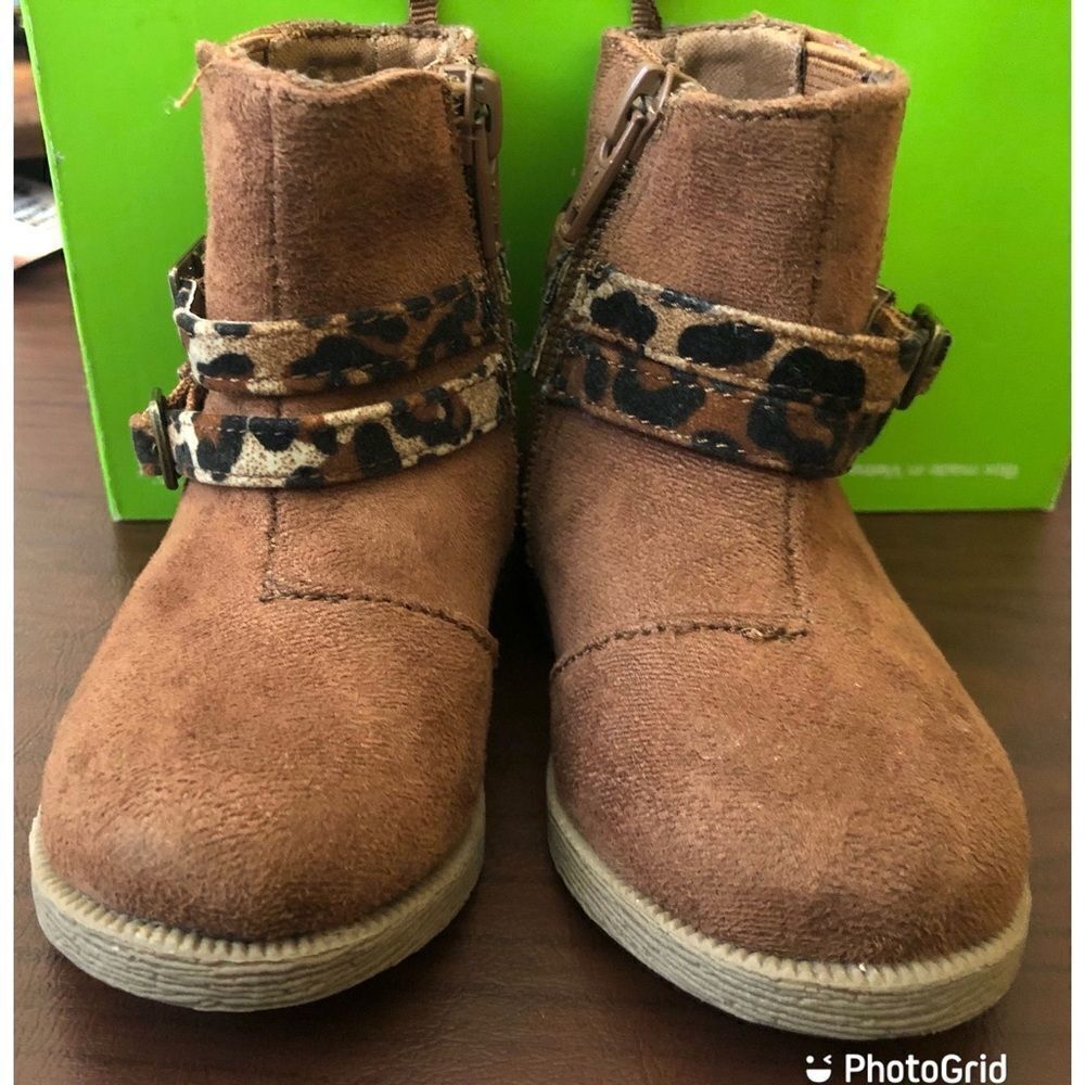Zoe & Zac Brown Leopard Straps Toddler Boots SZ 5